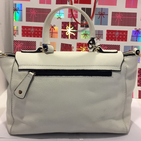 GentlyUsed CRABTREE Beige/White Leather Handbag - Picture 4 of 8